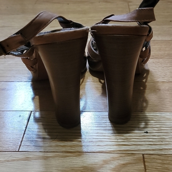 ALDO brown leather sandals - Picture 3 of 5